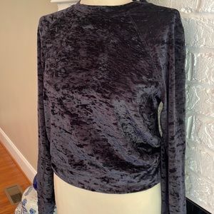 Lululemon velour black top